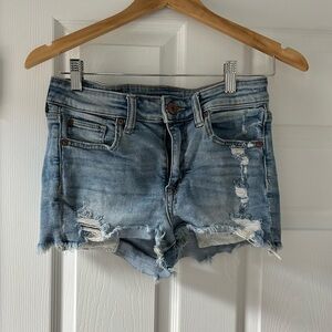 American eagle shorts size 4